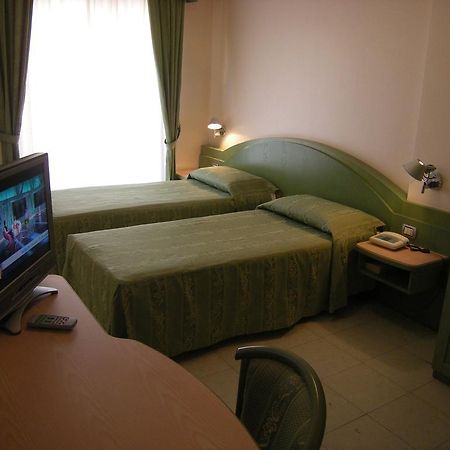 Hotel Grillo Nuoro  Zewnętrze zdjęcie