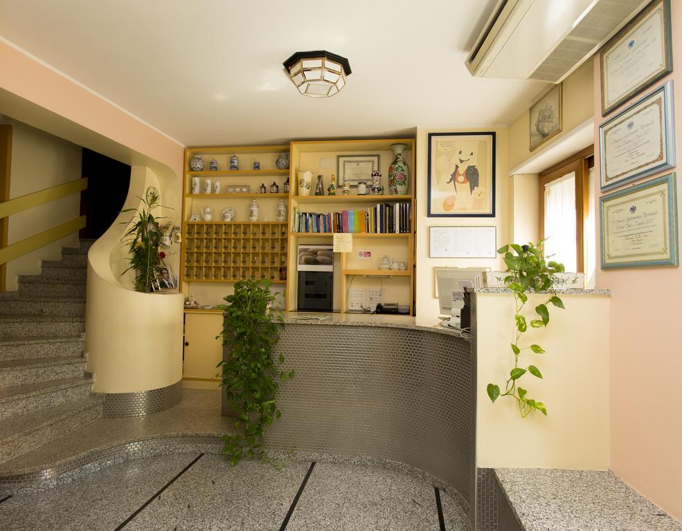 Hotel Grillo Nuoro  Zewnętrze zdjęcie